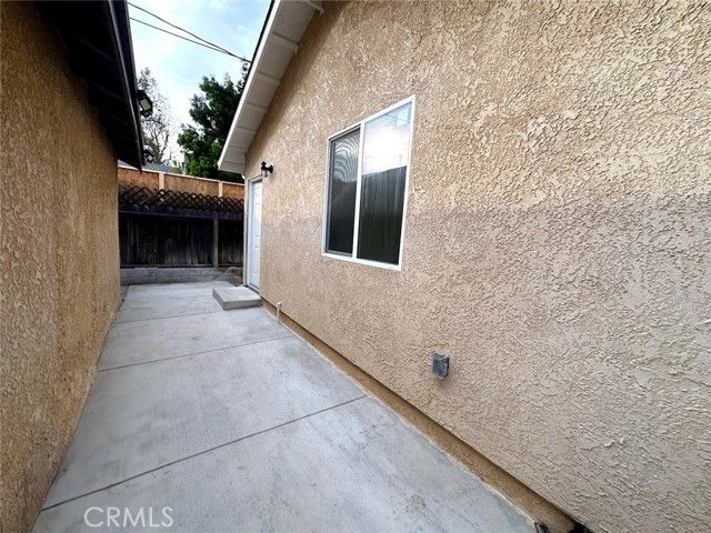 6907 Noble, Van Nuys (los Angeles), CA 91405