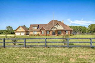 9575 Chumuckla Springs Rd, Jay, FL 32565