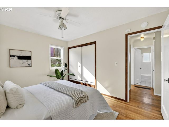 135 Ne 55TH Ave, Portland, OR 97213