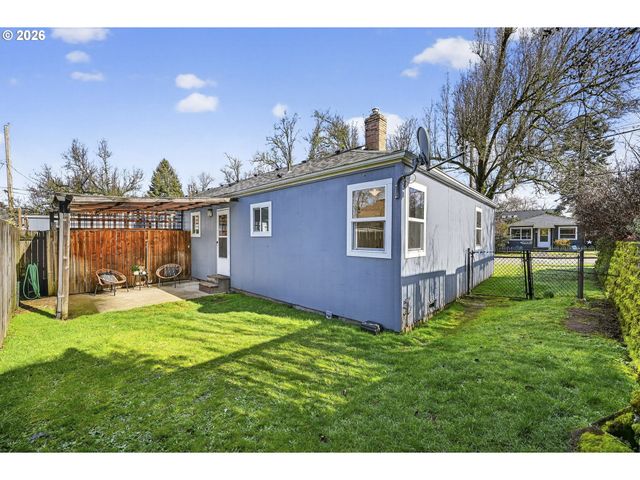 135 Ne 55TH Ave, Portland, OR 97213