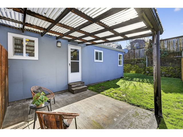 135 Ne 55TH Ave, Portland, OR 97213