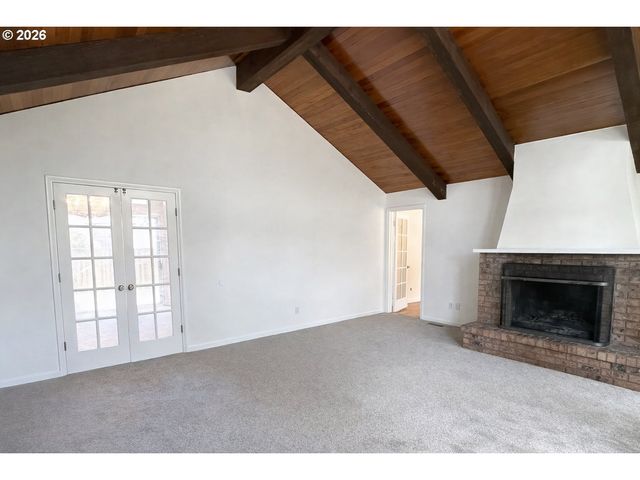 135 Ne 55TH Ave, Portland, OR 97213