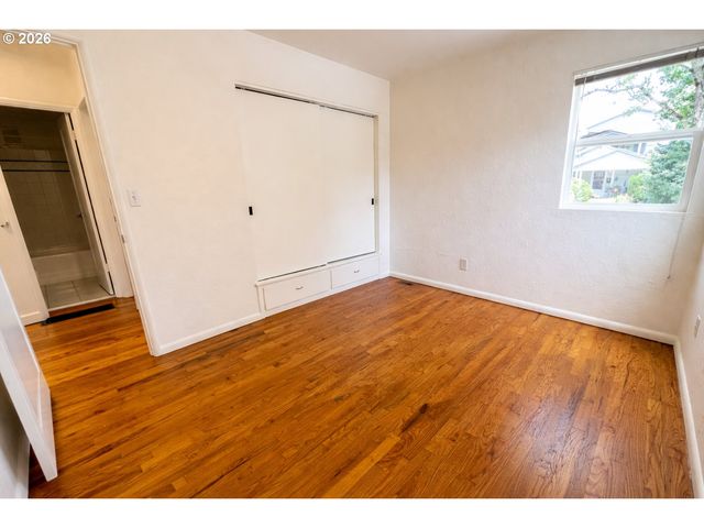 135 Ne 55TH Ave, Portland, OR 97213