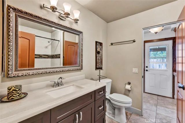 582 S Nutwood Street, Orange, CA 92869