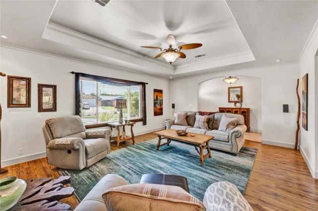 582 S Nutwood Street, Orange, CA 92869