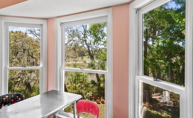 16 Cameroon Drive, Beaufort, SC 29907