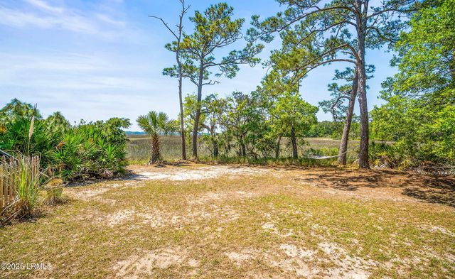 16 Cameroon Drive, Beaufort, SC 29907