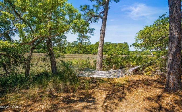 16 Cameroon Drive, Beaufort, SC 29907