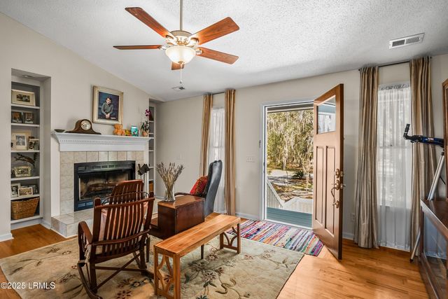 16 Cameroon Drive, Beaufort, SC 29907