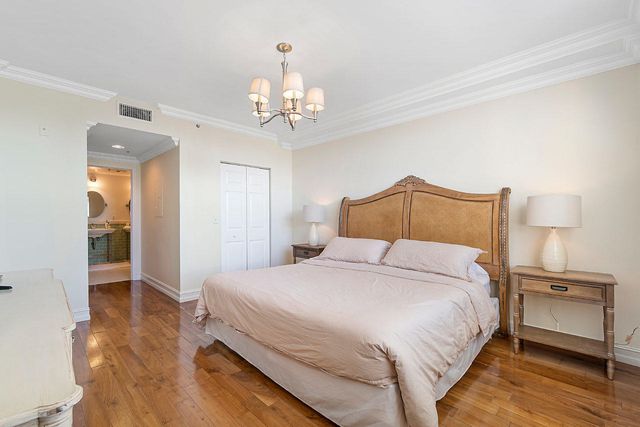 11740 St Andrews Place 207, Wellington, FL 33414