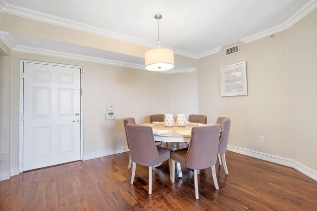 11740 St Andrews Place 207, Wellington, FL 33414