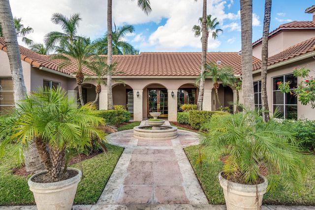 11740 St Andrews Place 207, Wellington, FL 33414