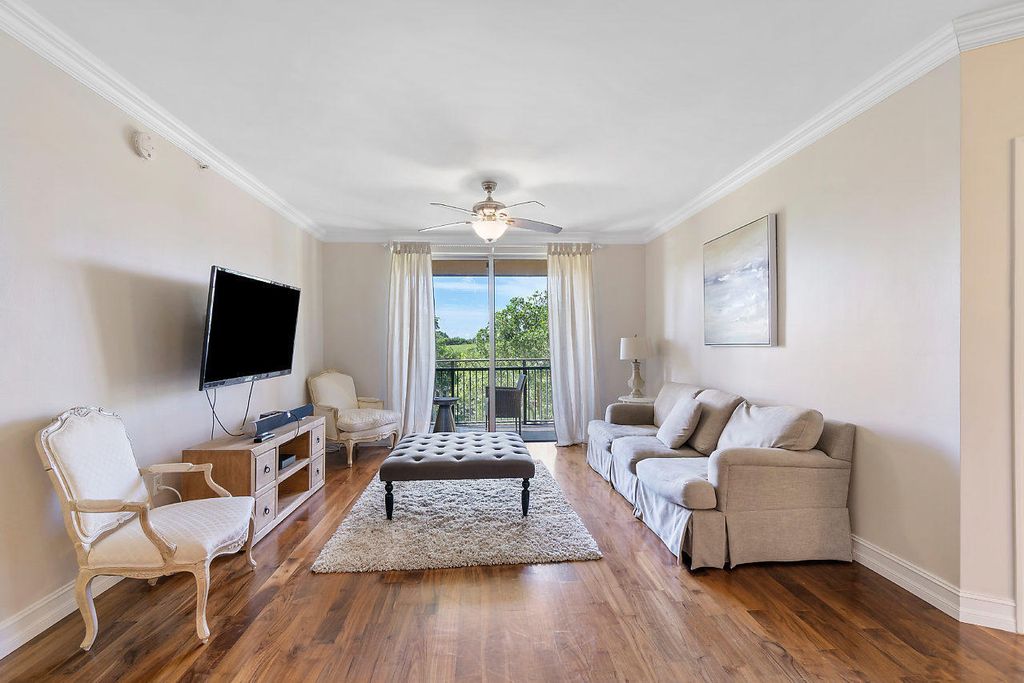 11740 St Andrews Place 207, Wellington, FL 33414