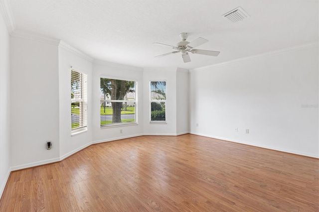 1649 HARTSVILLE TRAIL, The Villages, FL 32162