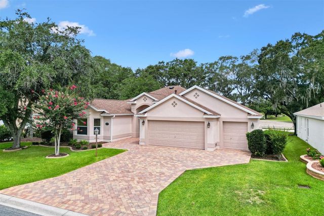 1649 HARTSVILLE TRAIL, The Villages, FL 32162