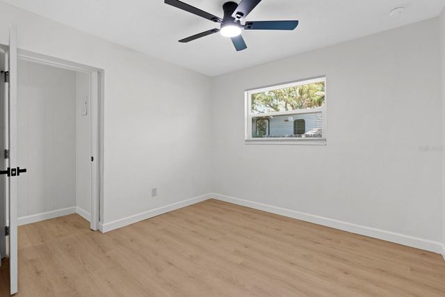 207 W BOUGAINVILLEA AVENUE, Tampa, FL 33612