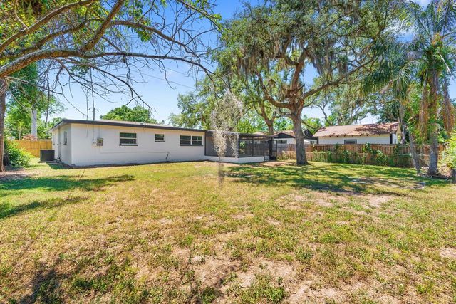 207 W BOUGAINVILLEA AVENUE, Tampa, FL 33612