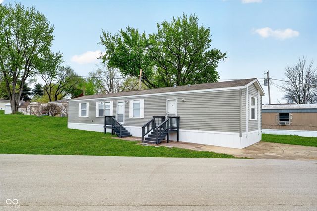 154 Echo Lake E, Mooresville, IN 46158