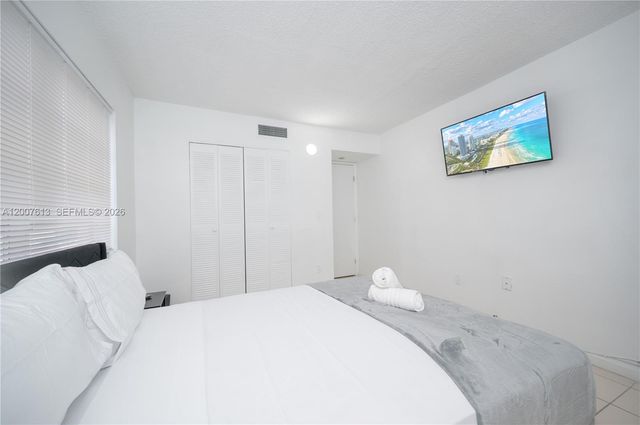 500 NE 26th St 2C, Miami, FL 33137