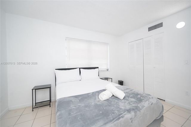 500 NE 26th St 2C, Miami, FL 33137