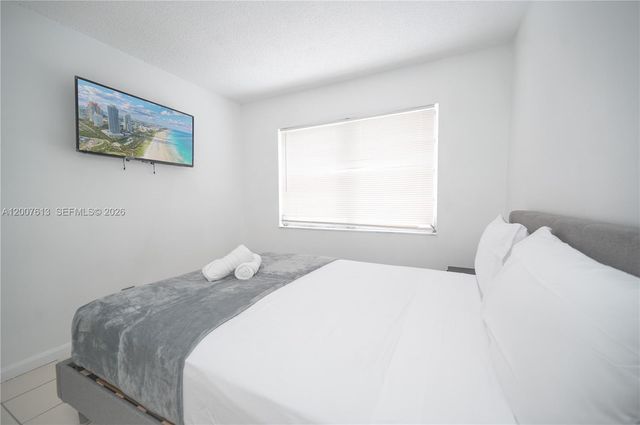 500 NE 26th St 2C, Miami, FL 33137