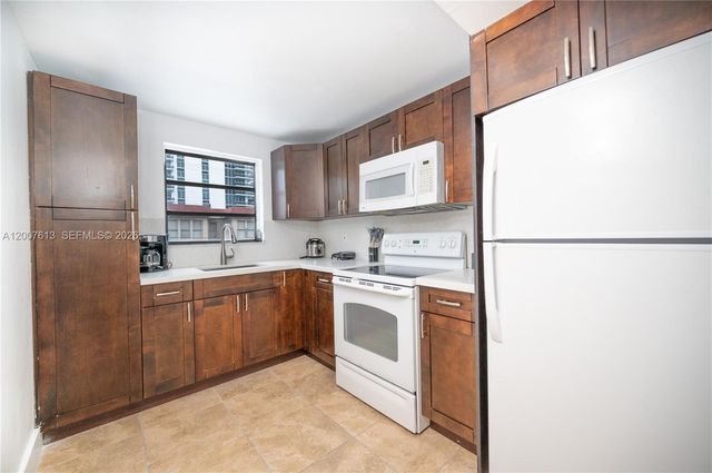 500 NE 26th St 2C, Miami, FL 33137