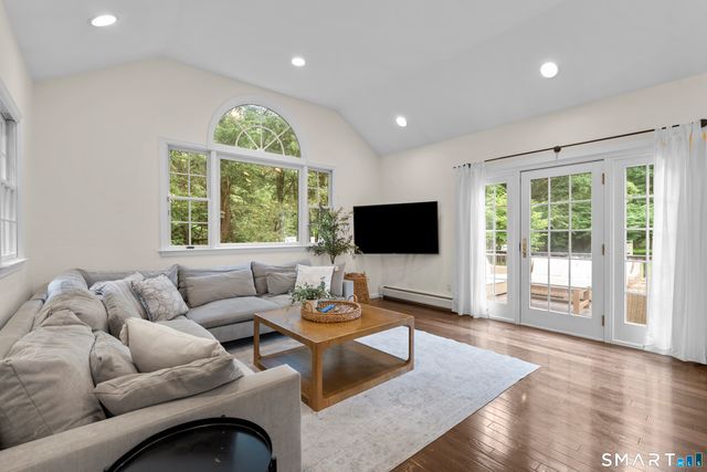 19 Alvin Drive, Norwalk, CT 06850