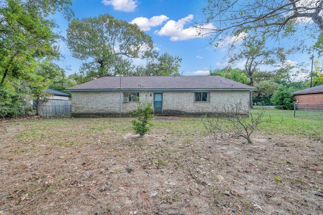 3310 Forest Glen Street, Spring, TX 77380