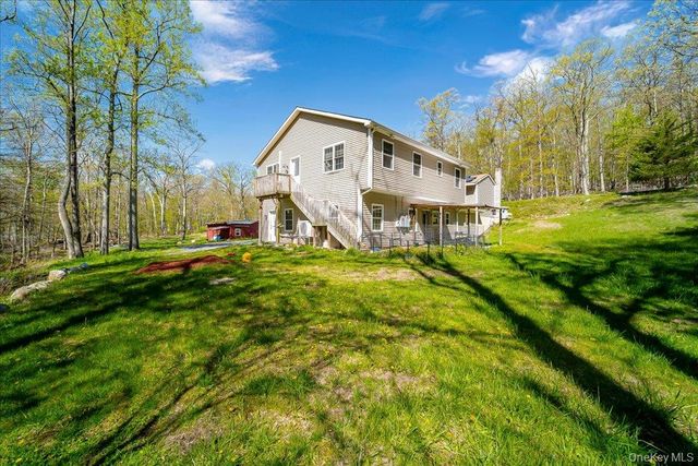 80 Jones Road, Pine Bush, NY 12566