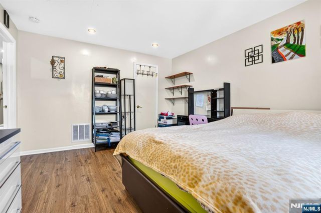 502 Livingston Court N502, Edgewater, NJ 07020