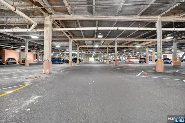 502 Livingston Court N502, Edgewater, NJ 07020