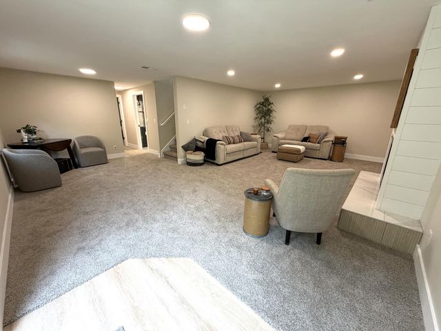 189 Mcintosh E, La Crescent, MN 55947