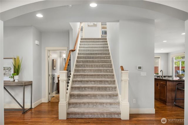 24816 SE 17th Place, Sammamish, WA 98075
