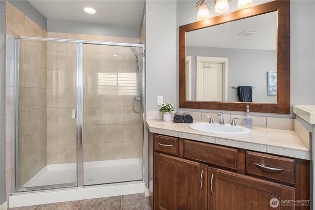 24816 SE 17th Place, Sammamish, WA 98075