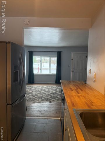 2468 Fernwood Avenue, Ann Arbor, MI 48104