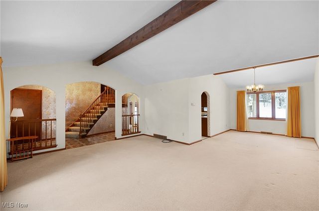 6090 Big Creek Pky, Parma Heights, OH 44130