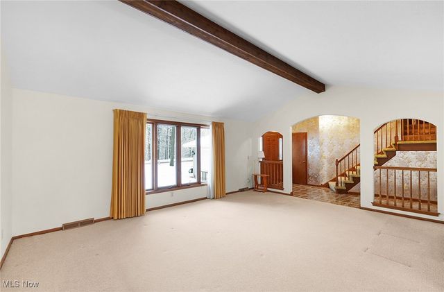 6090 Big Creek Pky, Parma Heights, OH 44130