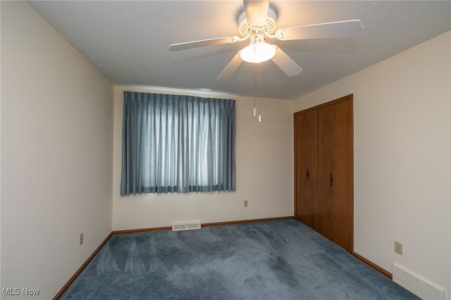 6090 Big Creek Pky, Parma Heights, OH 44130