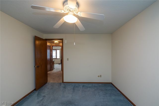 6090 Big Creek Pky, Parma Heights, OH 44130