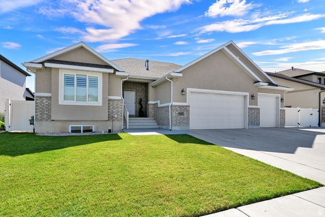 3032 S 2125 W, West Haven, UT 84401
