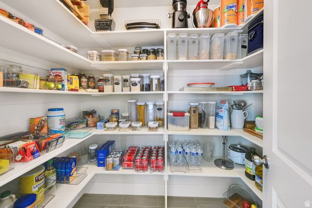 3032 S 2125 W, West Haven, UT 84401