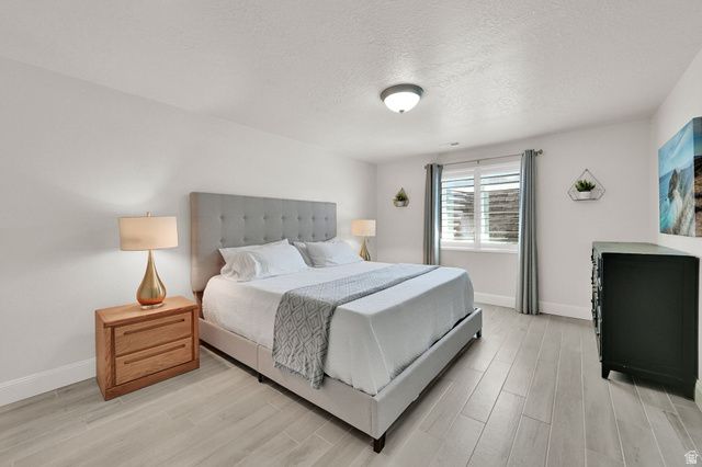 3032 S 2125 W, West Haven, UT 84401