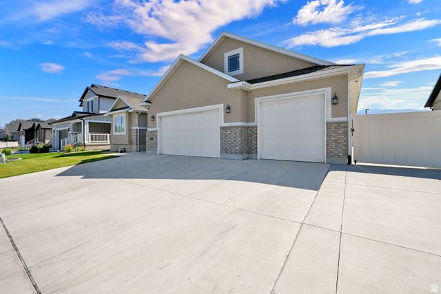 3032 S 2125 W, West Haven, UT 84401