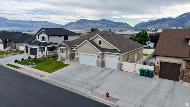 3032 S 2125 W, West Haven, UT 84401