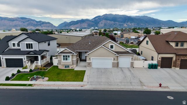 3032 S 2125 W, West Haven, UT 84401