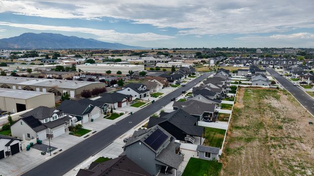 3032 S 2125 W, West Haven, UT 84401