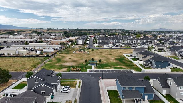 3032 S 2125 W, West Haven, UT 84401