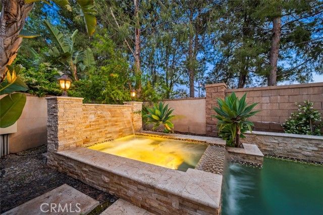 21 Land Bird, Irvine, CA 92618