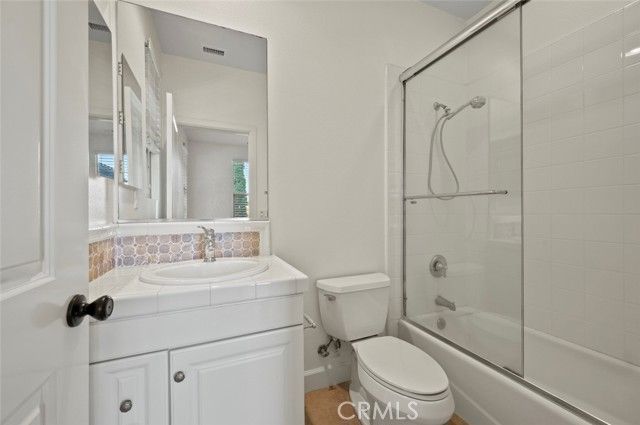 21 Land Bird, Irvine, CA 92618