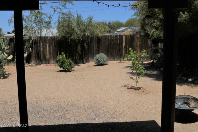 4825 E 18Th Street, Tucson, AZ 85711